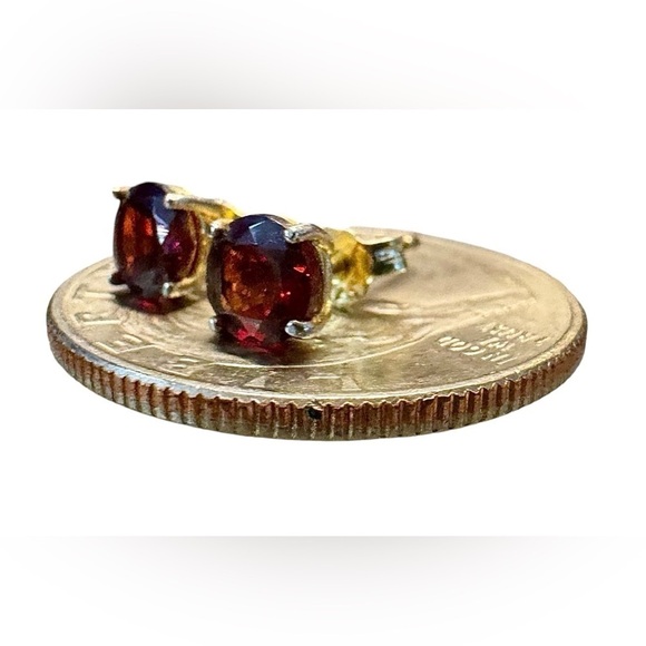 Dee Berkley Garnet Solitaire Gold Over Sterling Silver Studs - Picture 6 of 9